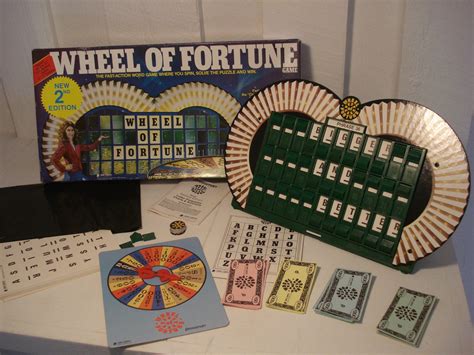 Vintage Wheel Of Fortune Board Game from 1985