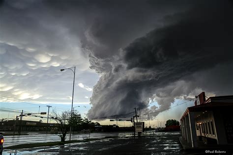 Lubbock Wall Cloud & Weather Pictures During Tornado Warning