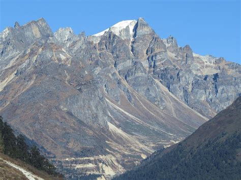 Yumthang Valley of Flowers in Winters [PHOTO DIARY, SIKKIM]