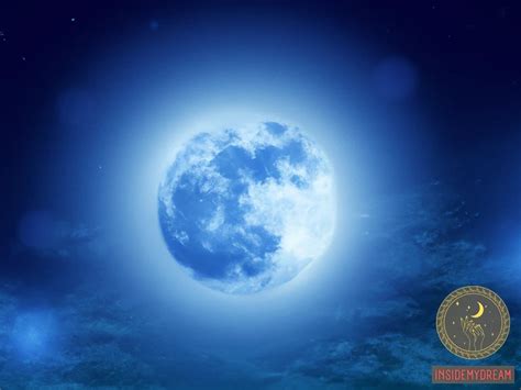 Unlock the Spiritual and Dream Meaning of the Blue Moon - Discover What ...