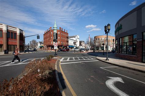 Bloomberg’s Hometown, Medford, Mass., Struggles to Keep His Attention - The New York Times