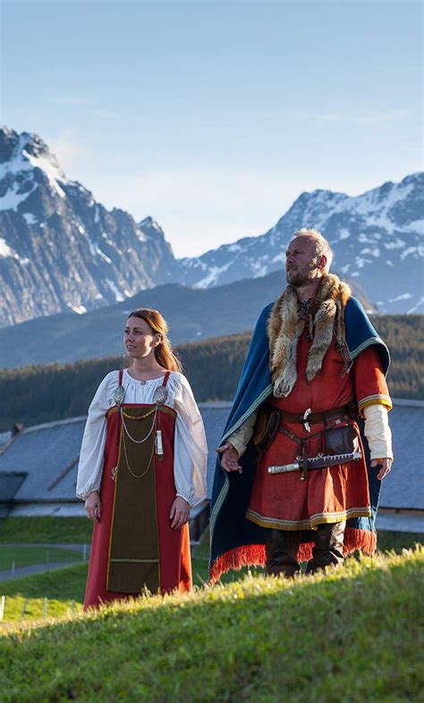 Vikinger - Offisiell reiseguide til Norge - visitnorway.no | Norwegen, Alesund, Wikinger