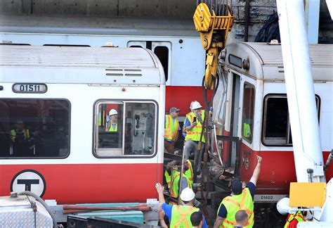 MBTA among nation’s worst for derailments, records show - The Boston Globe