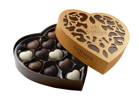 Godiva heart chocolate | WeDeliverGifts