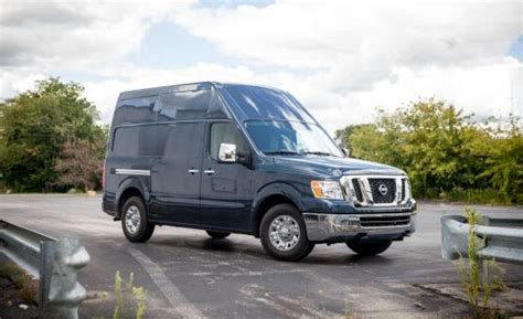 Nissan NV3500 HD 5.6 High Roof specs, 0-60, quarter mile - FastestLaps.com