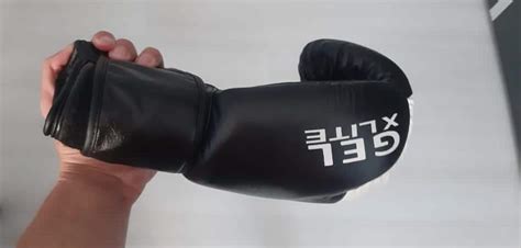 How Big are 10 Oz Boxing Gloves? - Boxing Is On