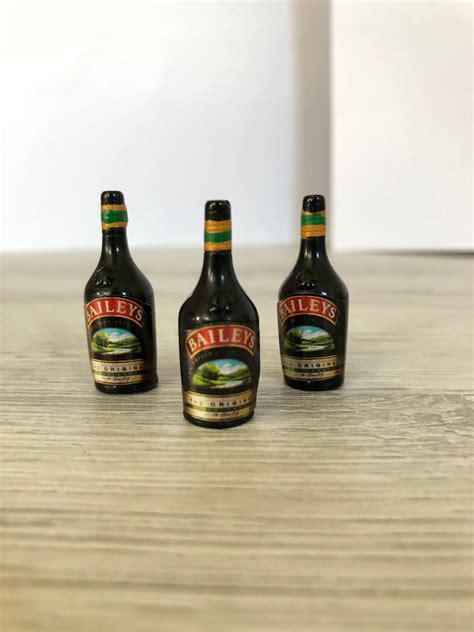 Mini Baileys (3 pcs) – Tiny Must Haves