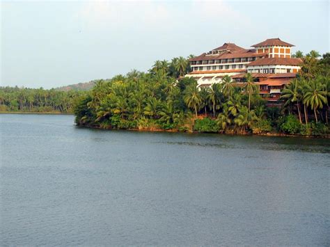 Kadavu Resort, Information about Kadavu Resort Calicut , Kerala