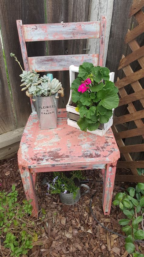 HookedwithLuv: Painted Chair