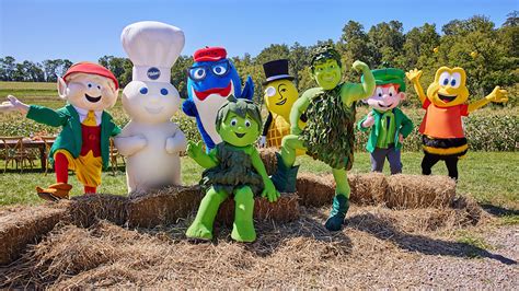 Green Giant Hosts a Special Friendsgiving Feast with Iconic Brand Mascots | PopIcon.life