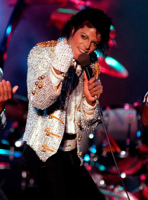 Michael Jackson | Biography, Albums, Songs, Thriller, Beat It, & Facts | Britannica