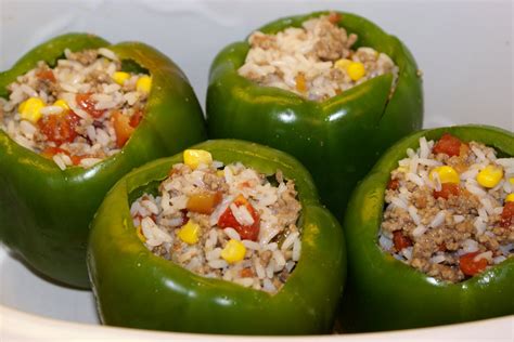 Slow Cooker Stuffed Green Peppers