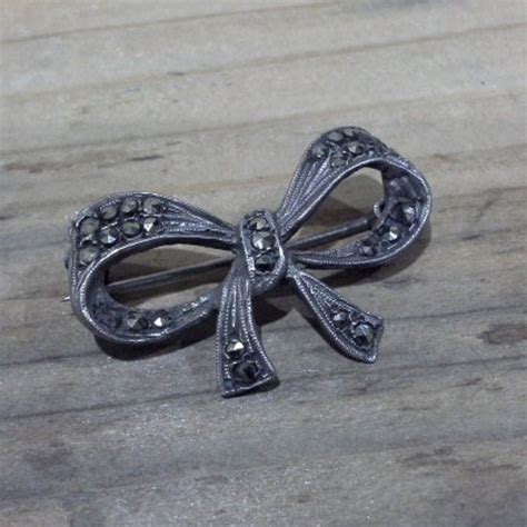 Marcasite Bow Brooch - Etsy