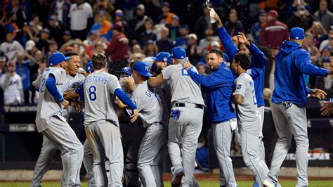 Kansas City Royals Win 2015 World Series | HuffPost Videos