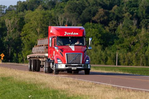 Driver Jobs - Great Industry pay for CDL-A Flatbed Drivers | Jordan ...