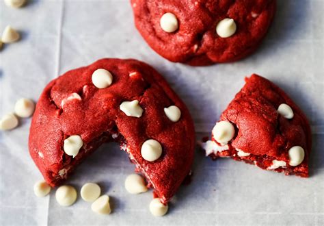 Red Velvet Cookies – Modern Honey