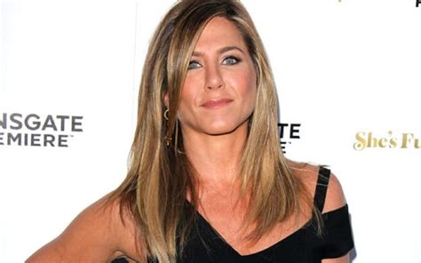 Jennifer Aniston Net Worth - FanBolt