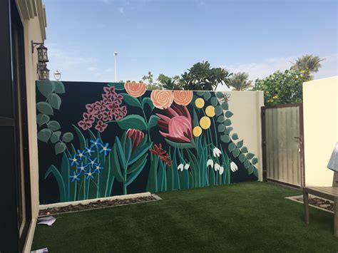 Garden wall mural nel 2023