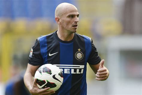 Former Inter man Esteban CAMBIASSO favorite to coach Argentina U20 team ...