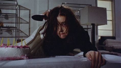 Horror Review: Sisters (1972) | Raz's Midnight Macabre