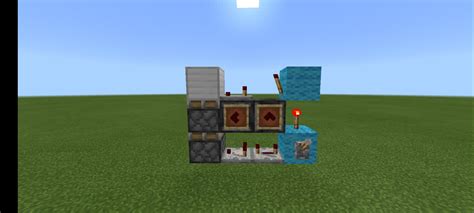 My 1 wide, tileable vertical double piston extender design that works on bedrock : r/redstone