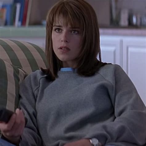 sidney prescott | Scream fancy dress, Scream, Neve campbell