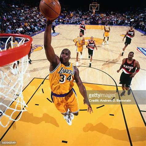 Shaq Dunk Photos and Premium High Res Pictures - Getty Images