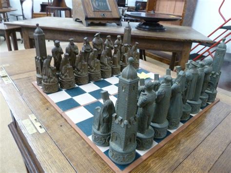 Antique Chess Set | ANTIQUES.CO.UK