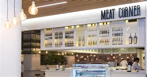 Meat Corner | ☑ Local idea: Bar/Restaurant | Diseño de interiores cafetería y Espacio