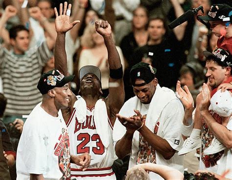 1997 Chicago Bulls NBA Champions – Snap Goes My Cap