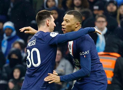 Lionel Messi and Kylian Mbappe combine for insane PSG goal vs Marseille