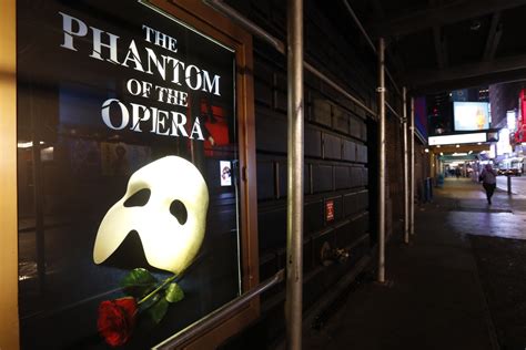 'O Fantasma da Ópera' vai encerrar apresentações na Broadway em 2023 ...