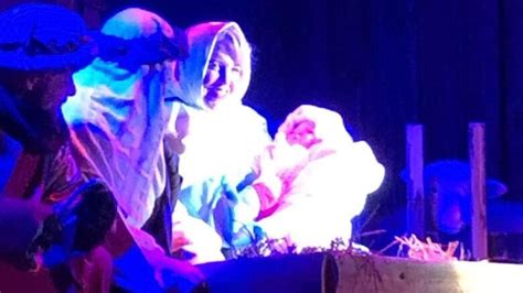 Living Nativity switches to drive-in style at All Nations Church this year | CBC News