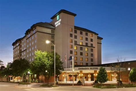 EMBASSY SUITES BY HILTON LINCOLN $137 ($̶2̶0̶0̶) - Updated 2022 Prices & Hotel Reviews - NE