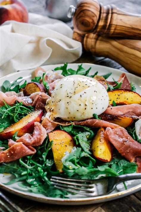 Balsamic Peach, Burrata & Prosciutto Salad | Ciao Chow Bambina