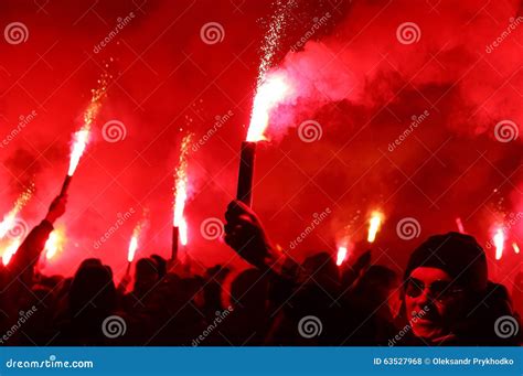 FC Dynamo Kyiv Ultras Support Their Team on the Road To Stadium ...