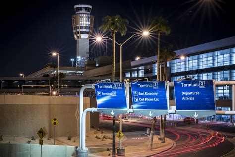 Phoenix Sky Harbor International Airport - Official Site