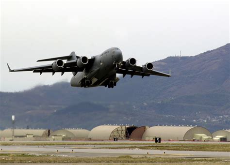 C-17 Globemaster III > U.S. Air Force > Fact Sheet Display