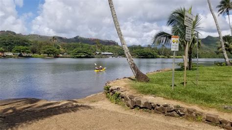 Wailua River Kayak Rentals - Scotty's Surf Co.