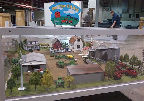 1/64 scale farm toys Ho Scale Train Layout, Model Train Layouts, Farm Village, Farm Images, Farm ...