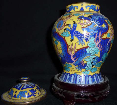 Chinese Cloisonné Vases | iLook China
