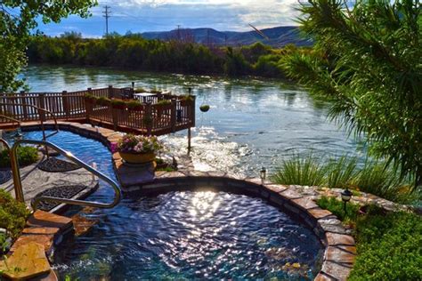 Riverbend Hot Springs - UPDATED 2017 Prices, Reviews & Photos (Truth or ...