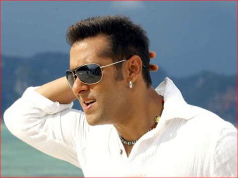 Picx11 A wallpapers Pics site: Wanted salman khan