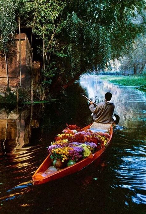 The floating market on the Dal Lake in Srinagar is a flotilla of boats ...