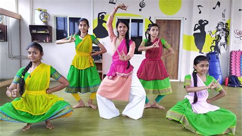 Jingle Bells | Indian Classical Version | Bharatanatyam| Christmas ...