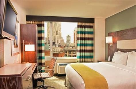 Holiday Inn Express Manhattan Times Square South - UPDATED 2017 Prices & Hotel Reviews (New York ...