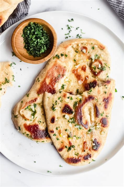 Garlic Naan Bread - Smells Like Home