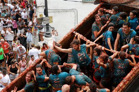 La Tomatina festival paints Spanish town red - August 30, 2023 | Reuters