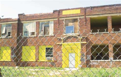 10 Abandoned Buildings in Texas Haunted by Black Eyed Children