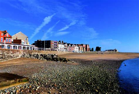 Colwyn Bay Guide Wales | Britain Visitor - Travel Guide To Britain